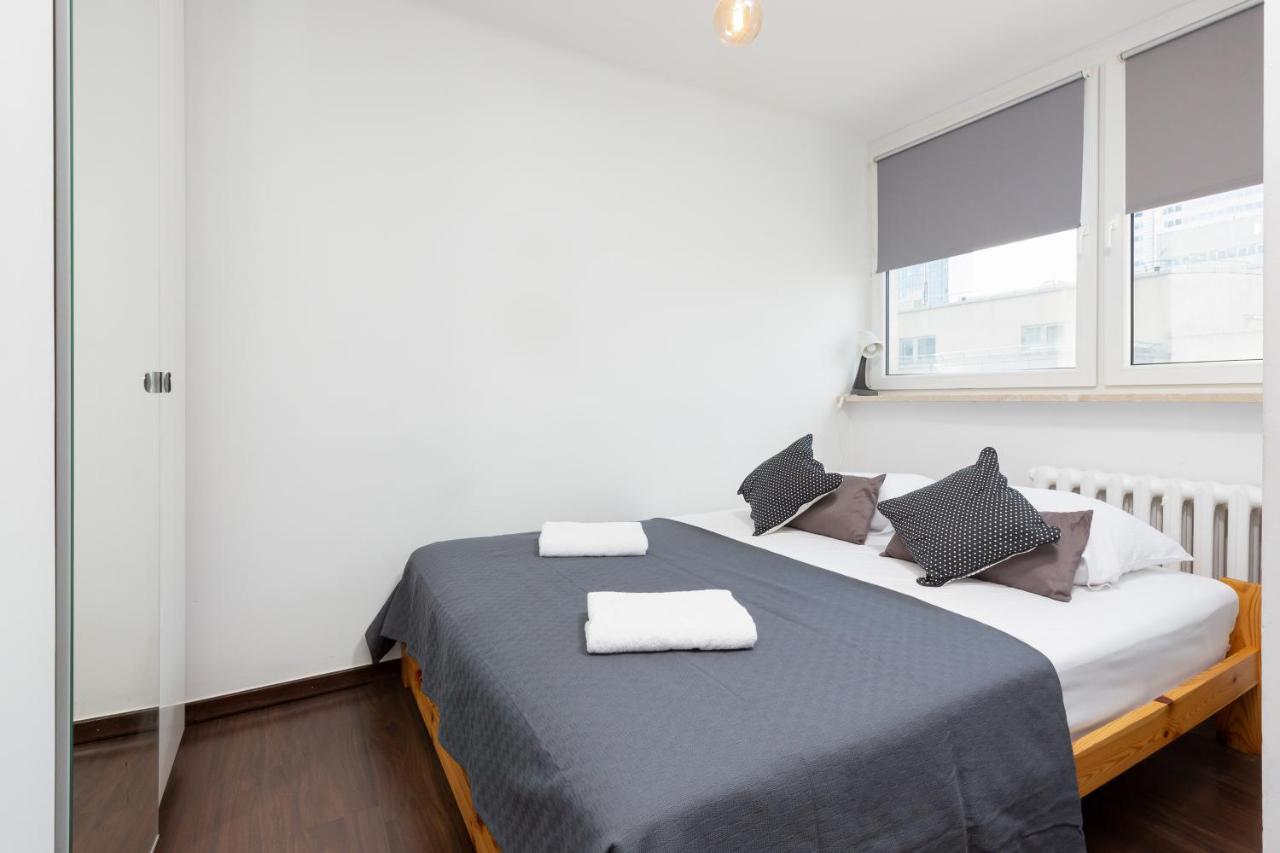 Apartments Warsaw Grzybowska By Noclegi Renters Eksteriør bilde